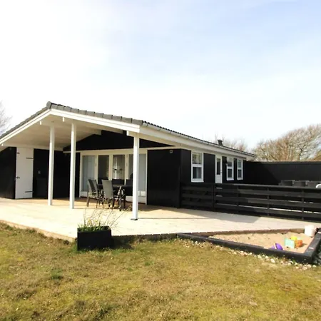 Holiday home Bentine - 400m From The Sea In Western Jutland By Interhome