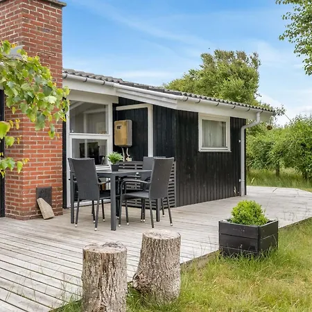 Dom wakacyjny Bentine - 400m From The Sea By Interhome *
