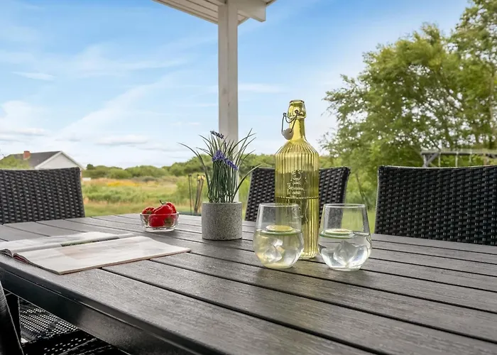 Vakantiehuis Bentine - 400m From The Sea By Interhome *